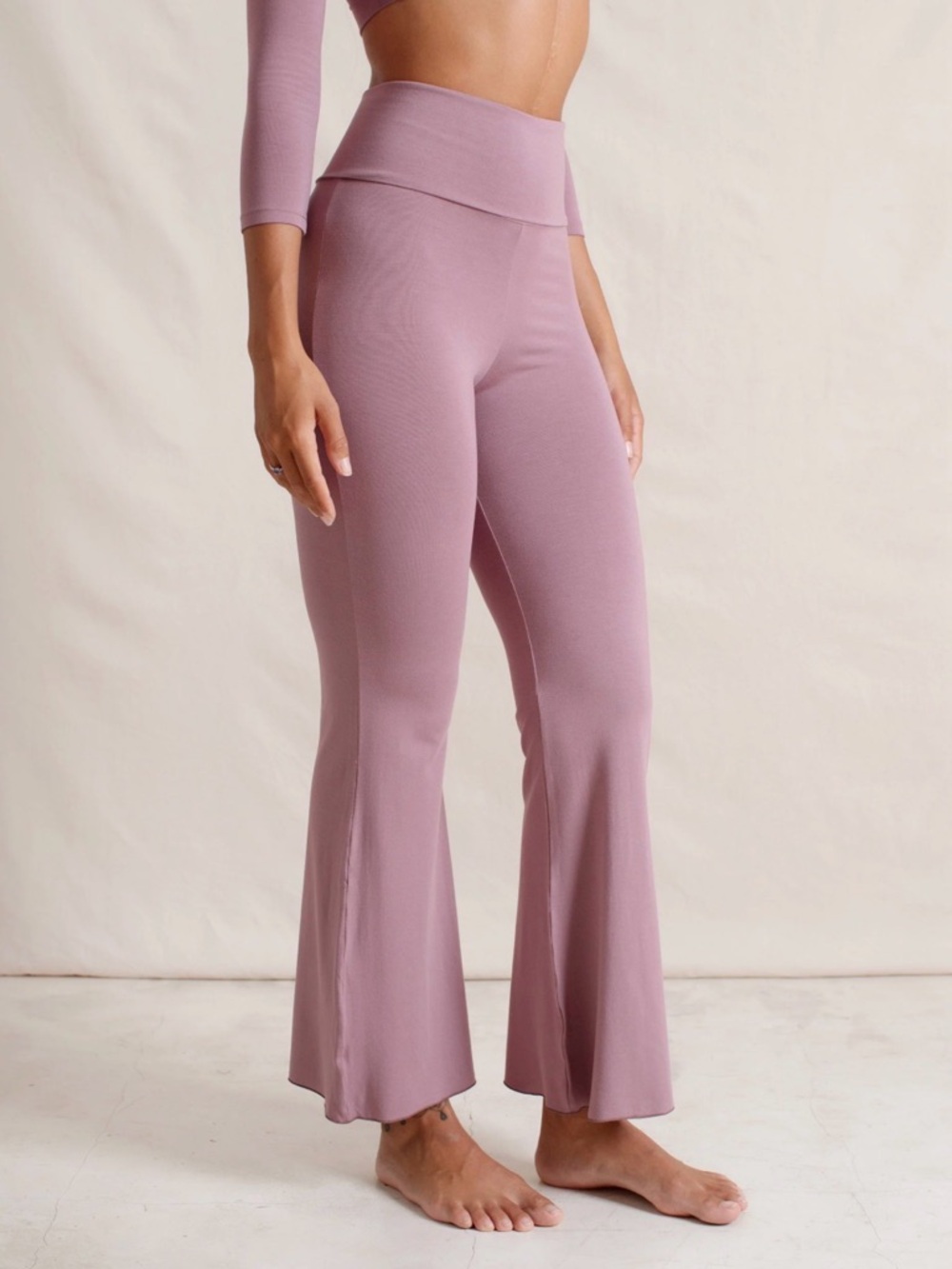 Indigo Luna Agni Flares Mauve - Picture 2 of 9